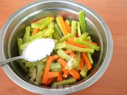 Make ♪ A greasy carrot ♪ step 7