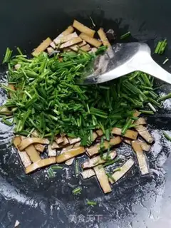 Make Scrambled rice step 4