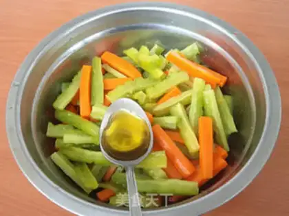 Make ♪ A greasy carrot ♪ step 9