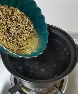 Make Pumpkin quinoa porridge step 2