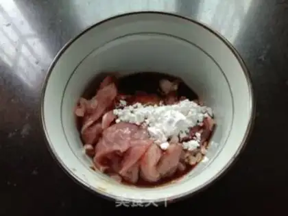 Make Pumpkin fried meat step 2
