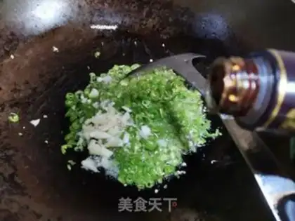 Make Garlic chili eggs step 4