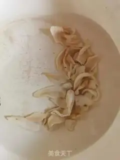 Make Lily
