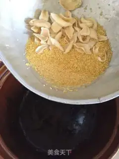 Make Lily