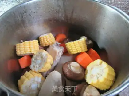 Make Three fresh chicken soup step 4