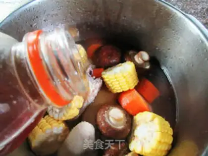 Make Autumn shrimp skating step 0