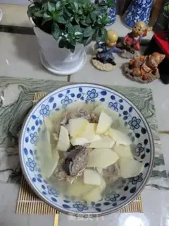 Make Pork-bone hoof soup step 6