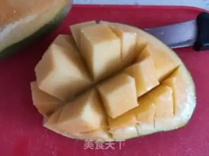 Make Banana mango milkshake step 1