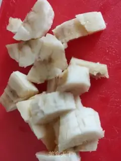 Make Banana mango milkshake step 2
