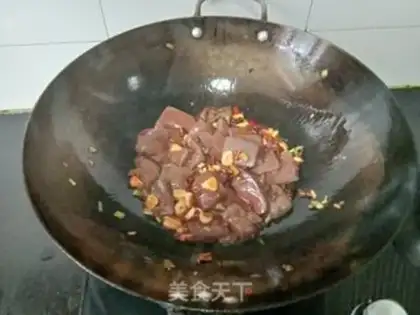 Make Spicy pig blood step 3