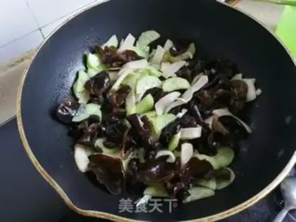 Make Black molluscs step 5