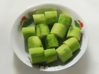 Make Shrimp tofu melon step 0