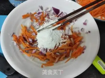 Make Carrot onion pancakes step 2