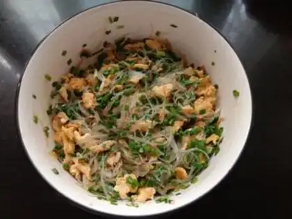 Make Egg fan spring rolls step 6