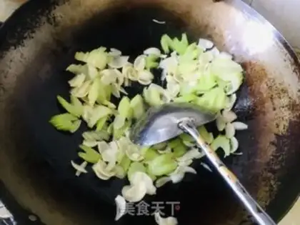 Make The Celery Lily step 5