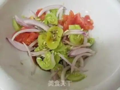Make Cucumber tomato onions step 4