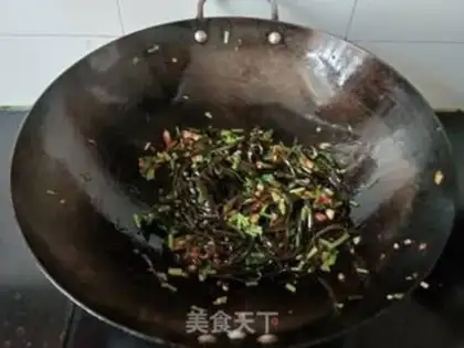 Make Garlic seaweed step 10