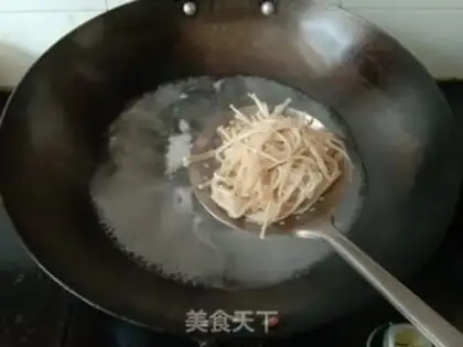 Make Golden mushrooms and ham sausages step 1