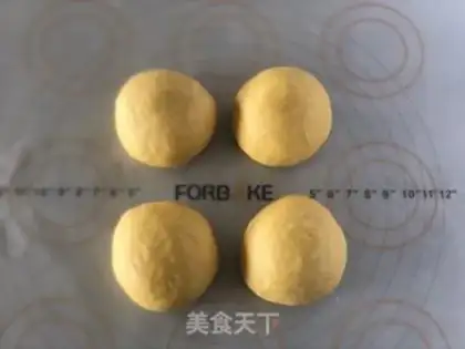 Make Pumpkin with piston toast step 6