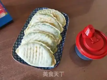 Make An egg box of celery step 16