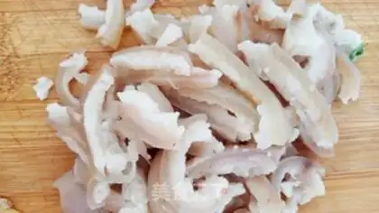 Make Spicy pig skin step 3