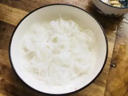 Make Lazy old garlic fan fan scallop step 1