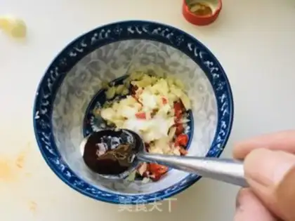 Make Lazy old garlic fan fan scallop step 4