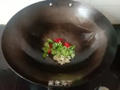 Make Dried and fried yellowfish step 0
