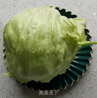 Make Pelican garlic lettuce step 0