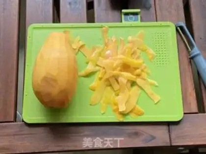 Make The papaya silver spoon step 1