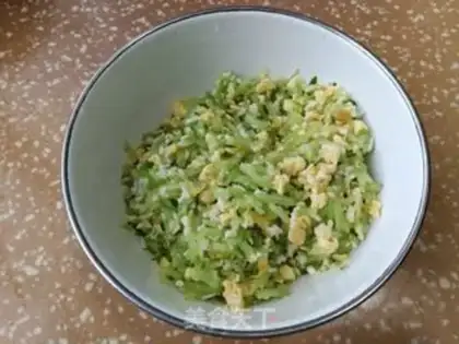 Make cucumber egg dumplings step 6