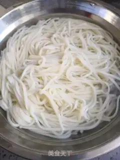 Make Pepper egg noodles step 4