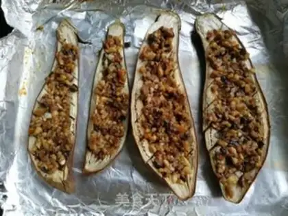 Make Meatloaf mushrooms and garlic toast step 8