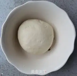 Make Sack bean rolls step 1