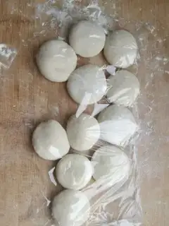 Make Sack bean rolls step 5