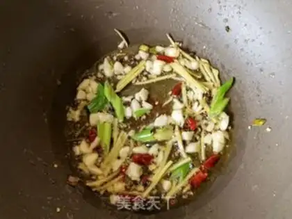 Make Garlic peppers for dolls step 3
