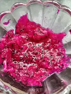 Make Flaming Dragon Jell-O Sime hit the milk step 4