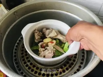 Make The rooster of bitter melons step 3