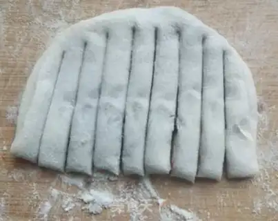 Make Sack bean rolls step 12