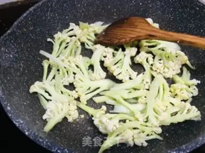 Make Dry casserole step 1