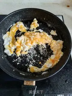Make Tomato fried eggs step 3
