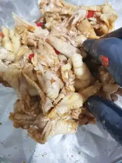 Make Spicy, boneless claws step 8