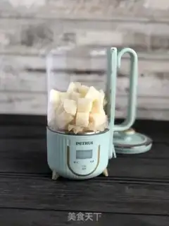 Make Pear soup step 1