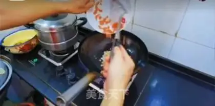 Make Shrimp rice step 14