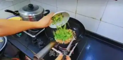 Make Shrimp rice step 15