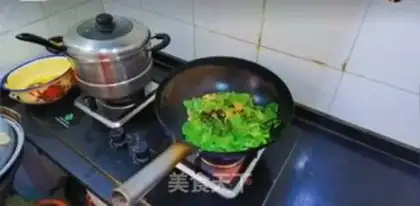 Make Shrimp rice step 17