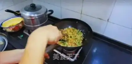 Make Shrimp rice step 20