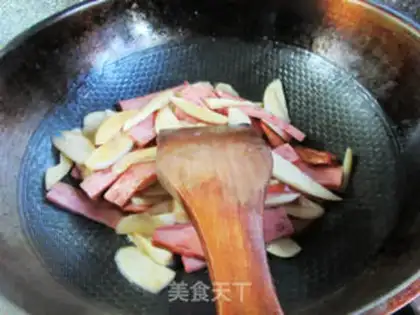 Make White and roasted ham step 11