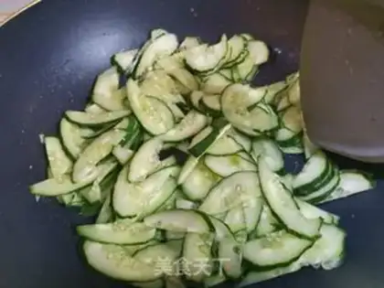 Make A boiled cucumber step 1