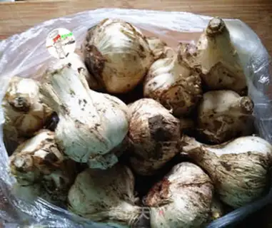 Make Pickles and garlic step 0
